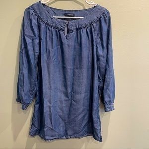 Lands End long sleeved shirt size small dress shirt work attire blouse size 6